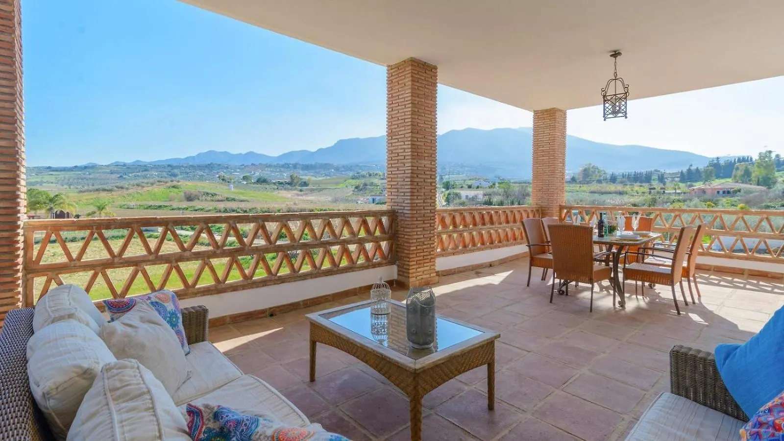 Villa Quilin Alhaurin El Grande By Ruralidays スペイン